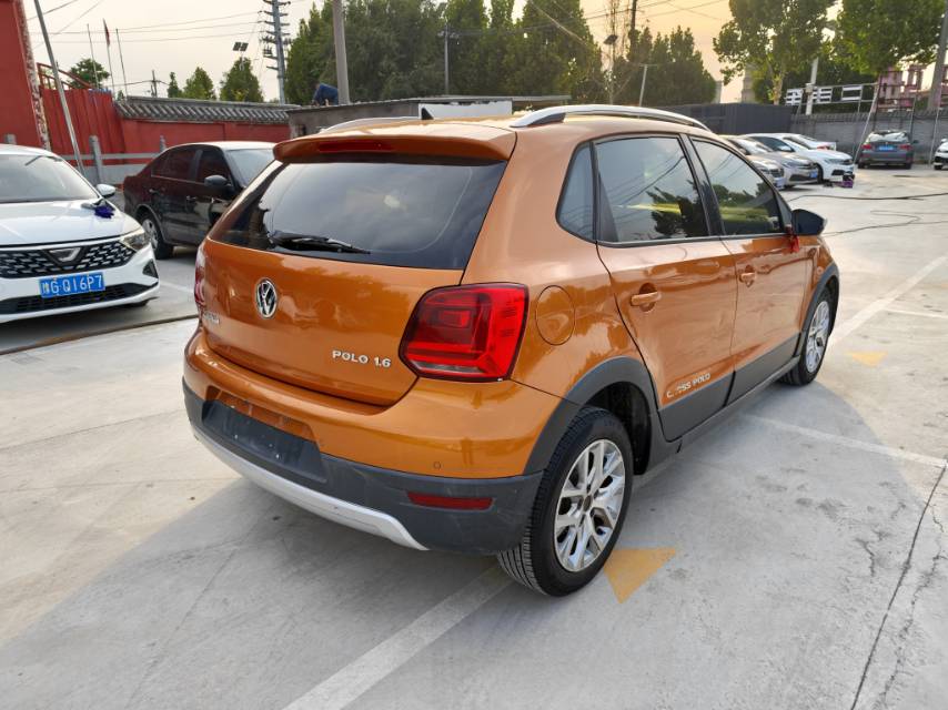 Volkswagen Polo 2014 #4 Volkswagen Polo 2014 car image #4