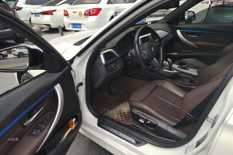 BMW 3 Series 2019 #18 BMW 3 Series 2019 immagine di auto #18