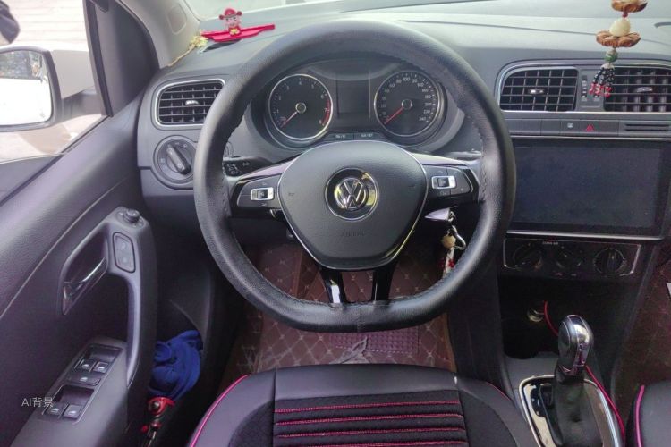 Volkswagen Polo 2017 #12 Volkswagen Polo 2017 car image #12