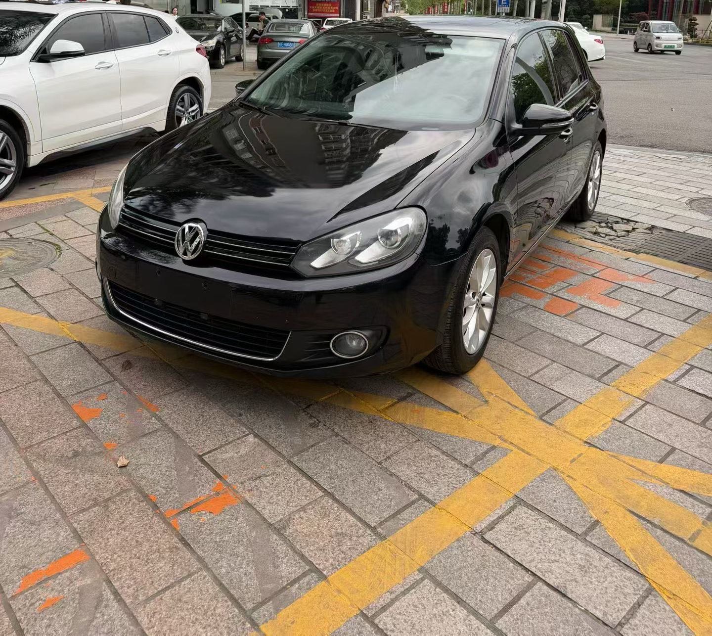Volkswagen Golf 2011 Volkswagen Golf 2011 car image