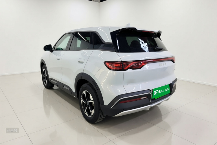 BYD YuanUP 2024 #5 BYD YuanUP 2024 car image #5