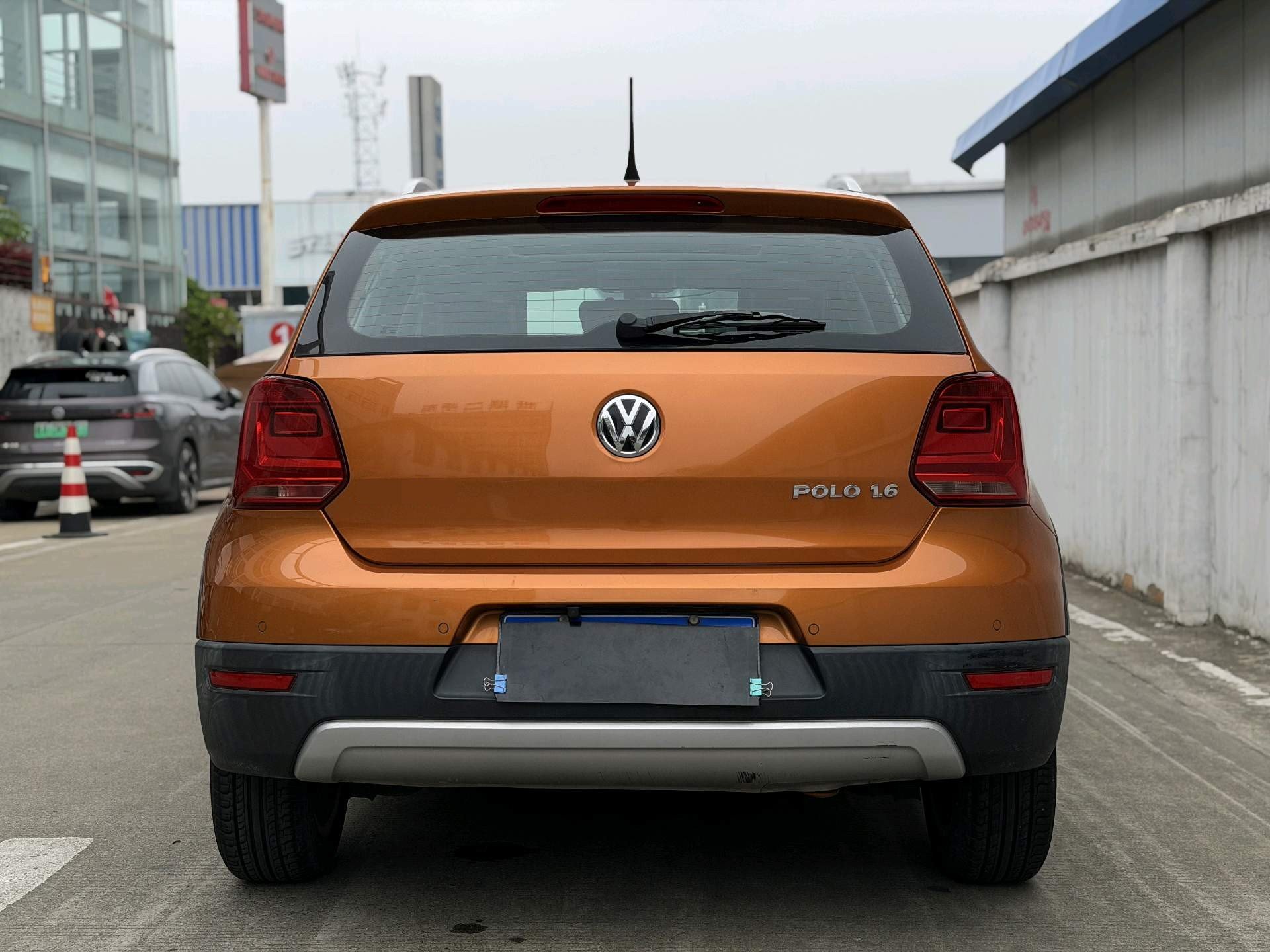 Volkswagen Polo 2015 изображение автомобиля #7