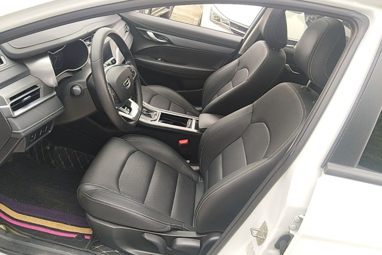 GEELY Emgrand 2020 #15 GEELY Emgrand 2020 car image #15