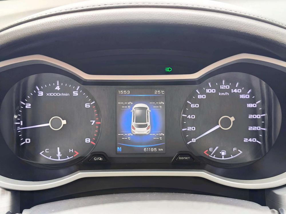 GEELY Emgrand GS 2019 immagine di auto #29
