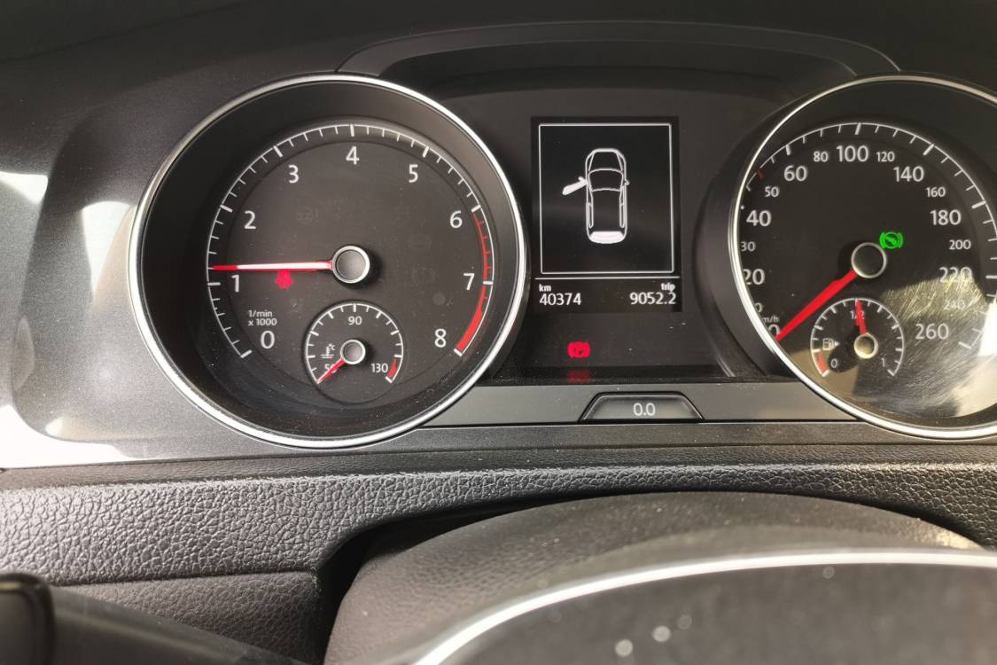Volkswagen Golf 2019 #25 Volkswagen Golf 2019 car image #25