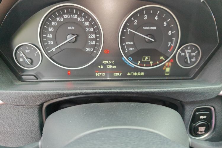 BMW 3 Series 2018 #8 BMW 3 Series 2018 car image #8