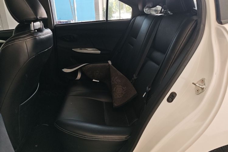 Toyota Vios 2020 car image #17