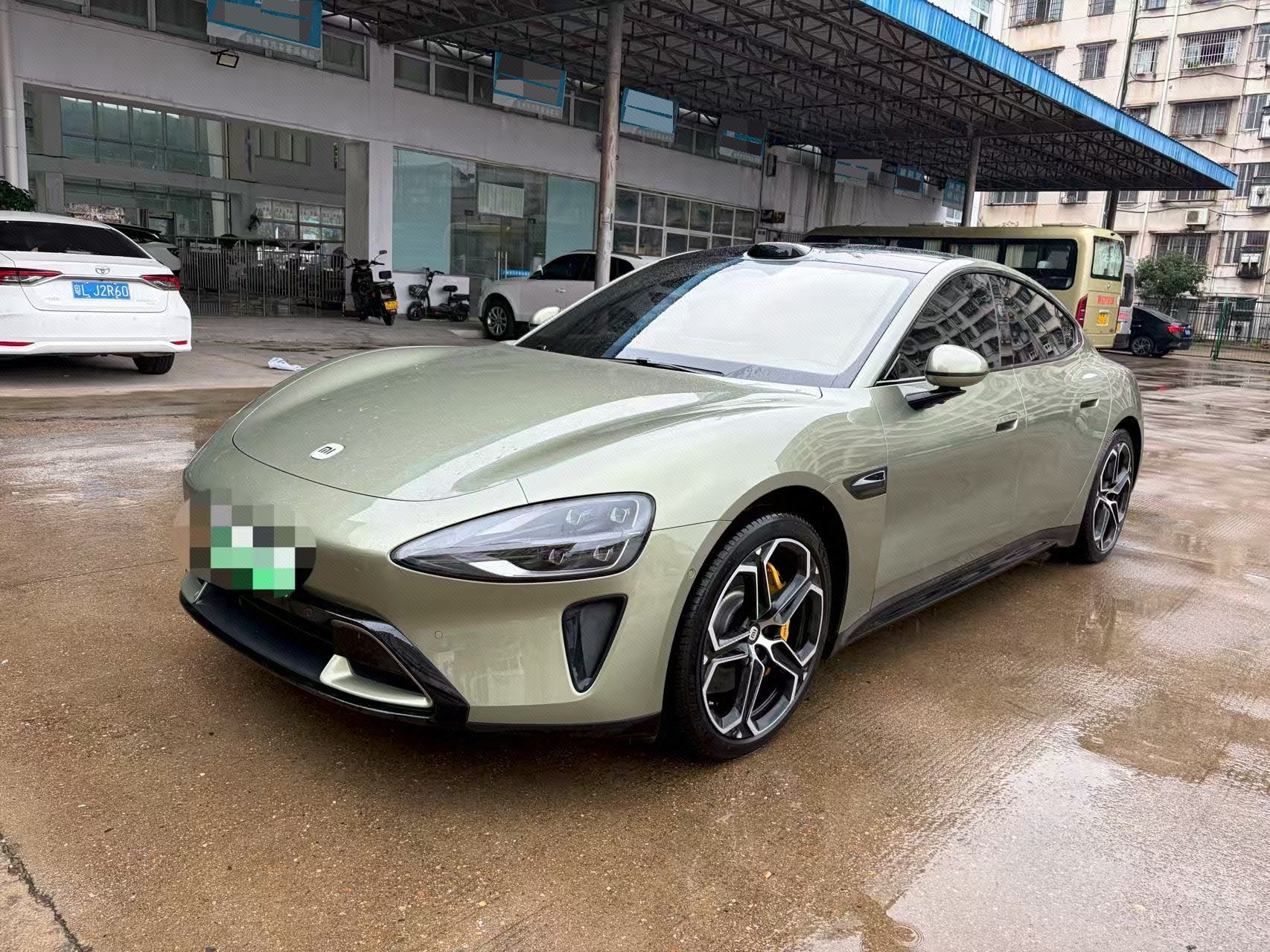 MI SU7 2024 car image 