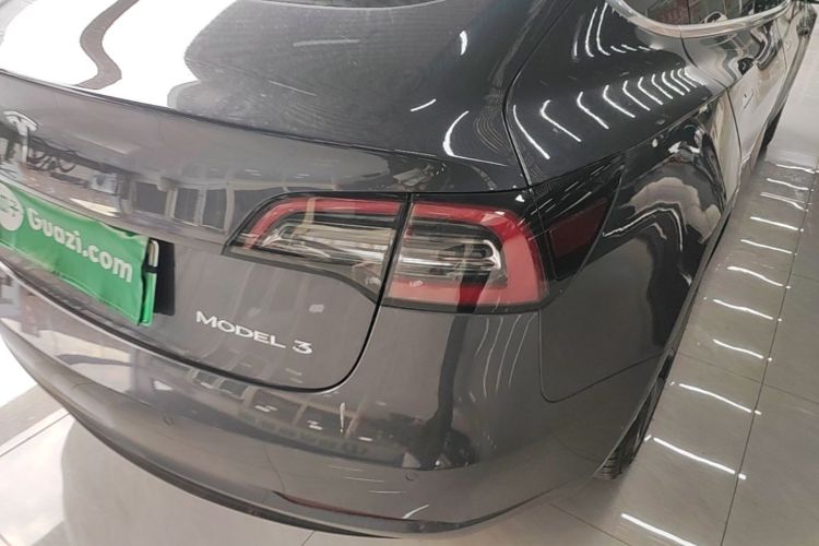 Tesla Model 3 2020 car image #8