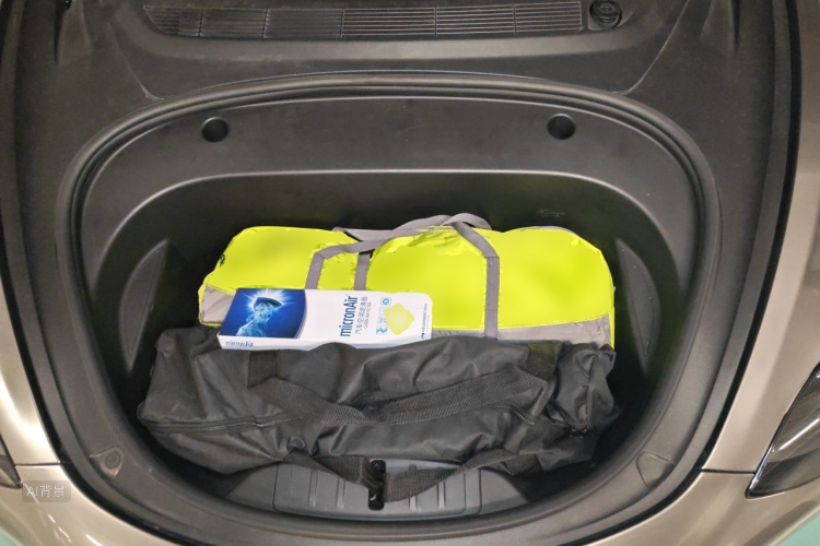 Tesla Model 3 2021 car image #22