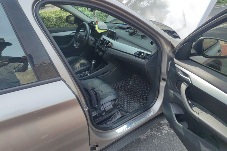 BMW X1 2019 car image #23