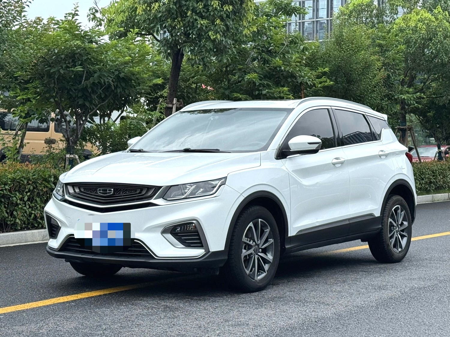 GEELY Coolray 2021 GEELY Coolray 2021 car image