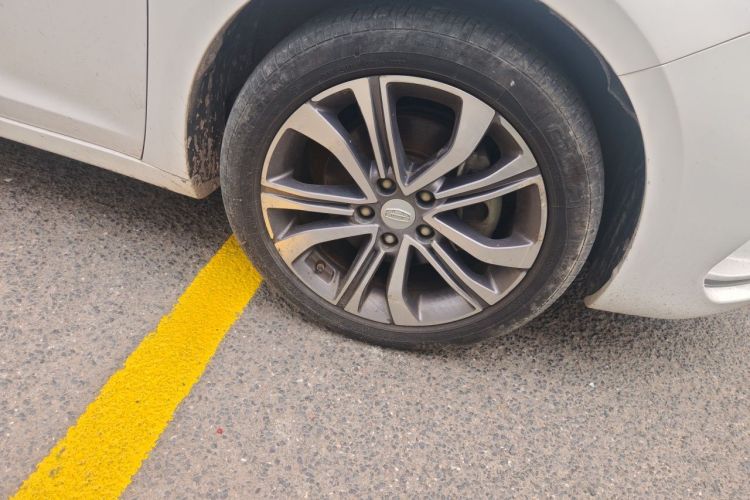 GEELY Emgrand GL 2018 car image #9