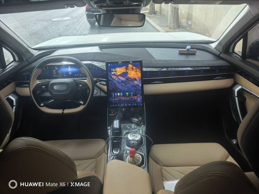 GEELY Boyue L 2024 imagen de coche #3