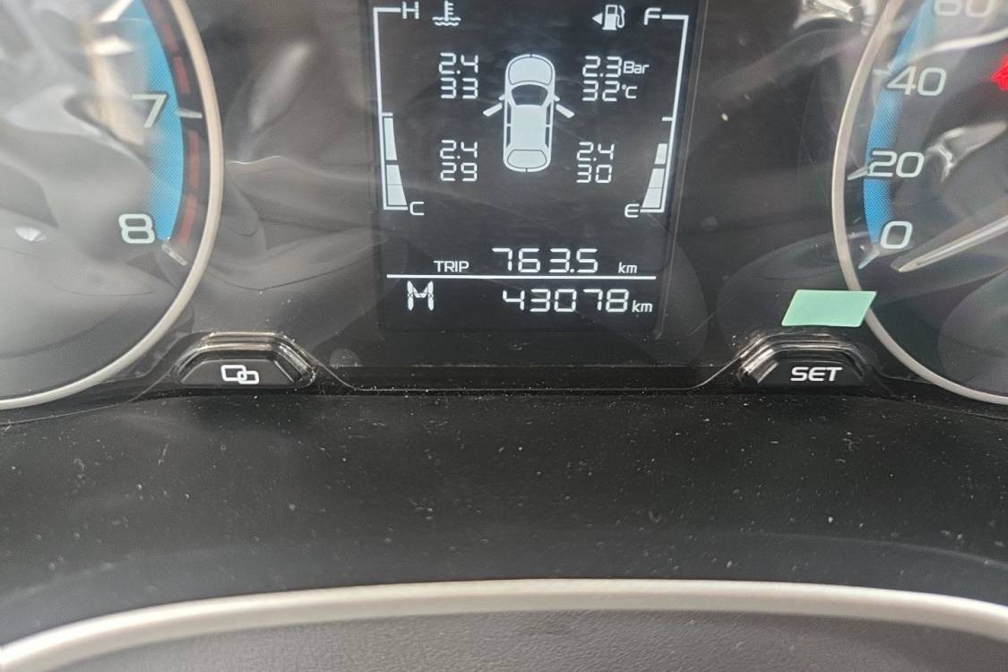GEELY Emgrand 2021 #25 GEELY Emgrand 2021 immagine di auto #25