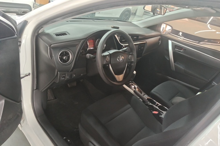 Toyota Corolla 2017 imagen de coche #16