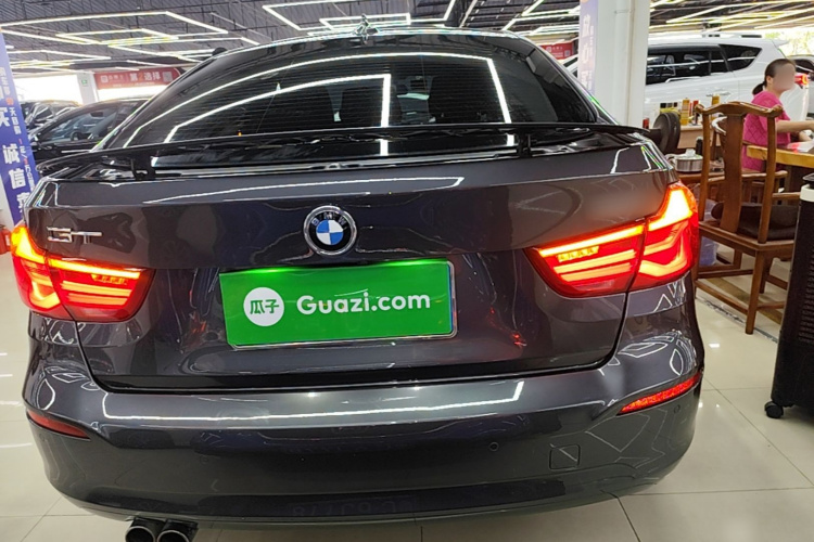 BMW 3 Series GT 2018 #6 BMW 3 Series GT 2018 car image #6