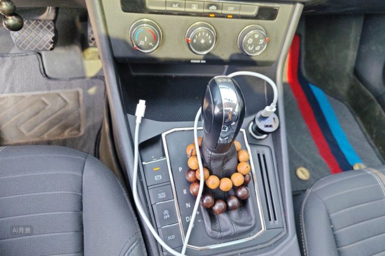 Volkswagen Lavida 2019 #16 Volkswagen Lavida 2019 car image #16