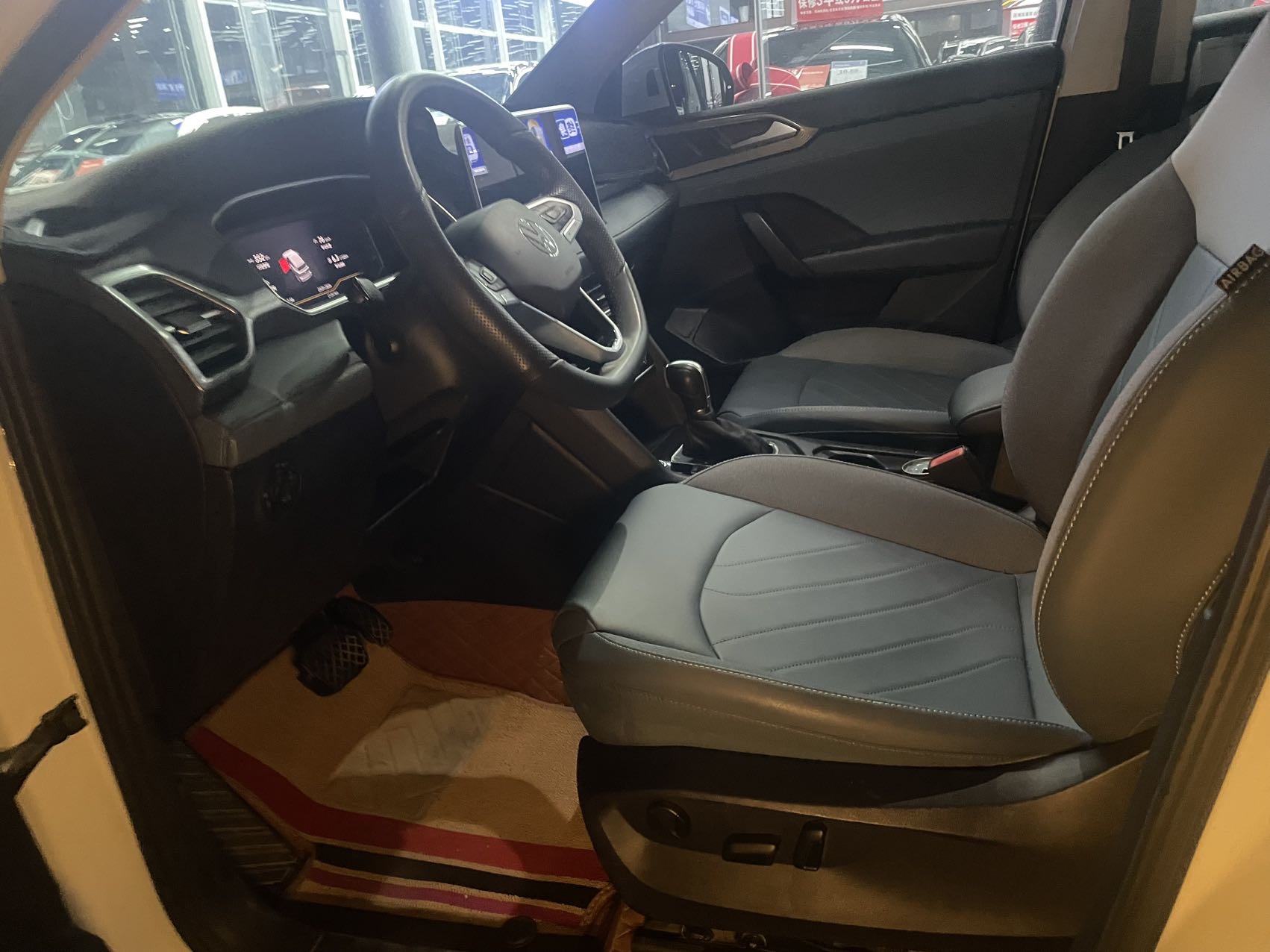 2024 car image #3