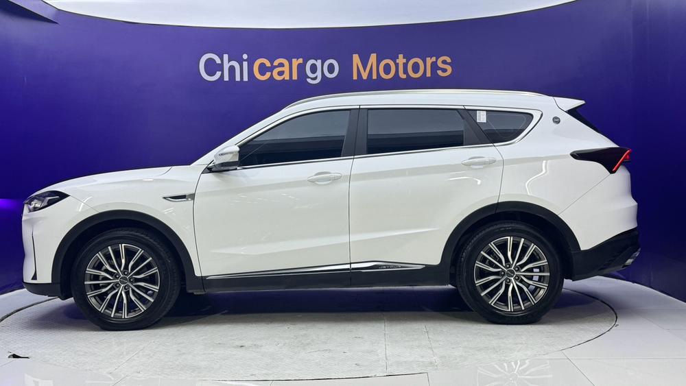 Jetour X70 PLUS 2023 #4 Jetour X70 PLUS 2023 car image #4