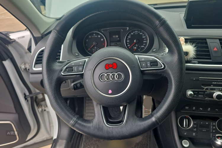 Audi Q3 2016 #12 Audi Q3 2016 car image #12