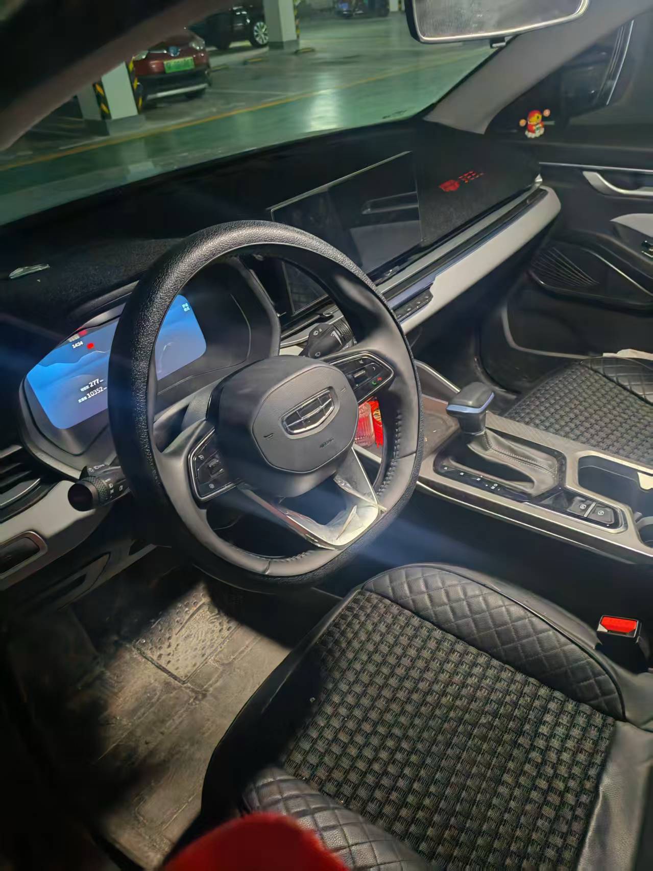 GEELY Emgrand 2024 imagem de carro #4