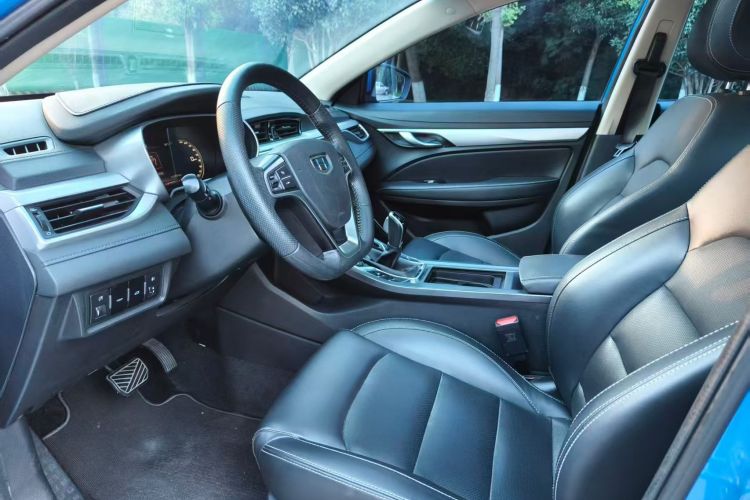 GEELY Emgrand 2018 #15 GEELY Emgrand 2018 immagine di auto #15