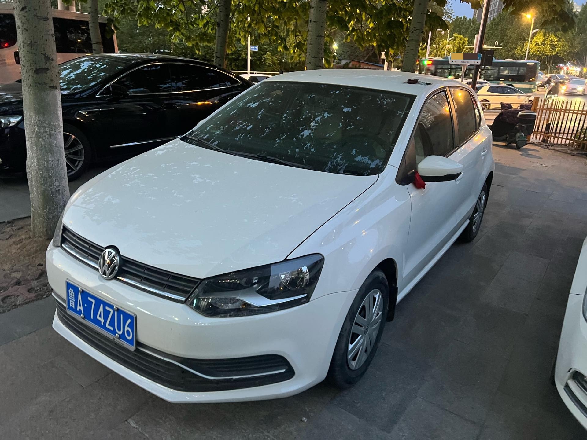 Volkswagen Polo 2019 Volkswagen Polo 2019 car image