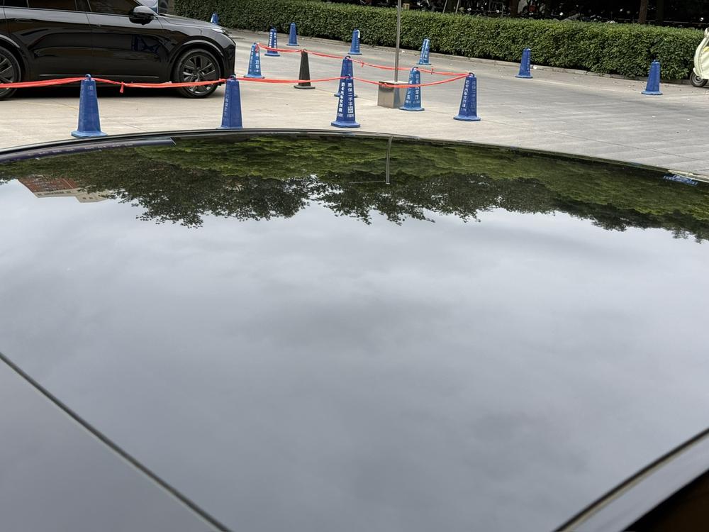 Tesla Model Y 2022 #15 Tesla Model Y 2022 car image #15