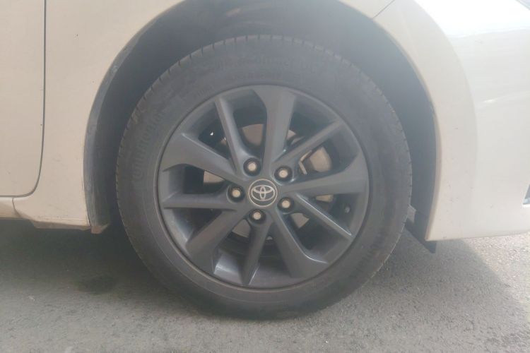 Toyota Corolla 2015 car image #6