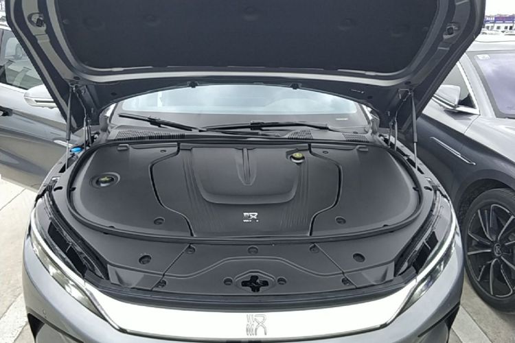 BYD Han 2023 car image #22