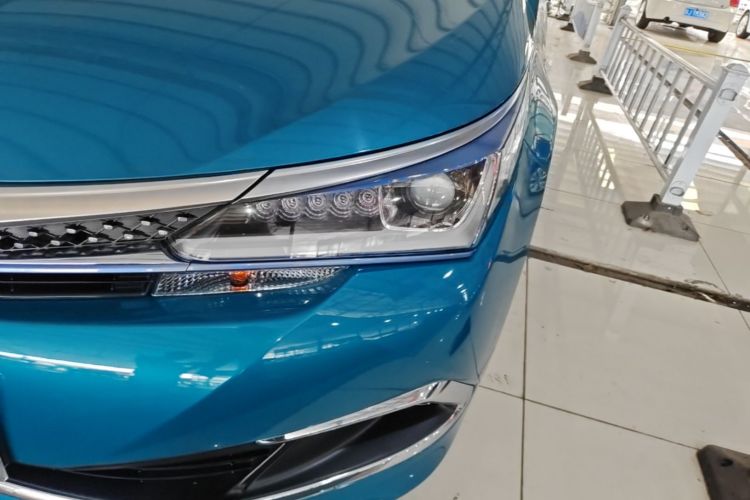 Toyota Corolla Hybird E+ 2020 immagine di auto #20