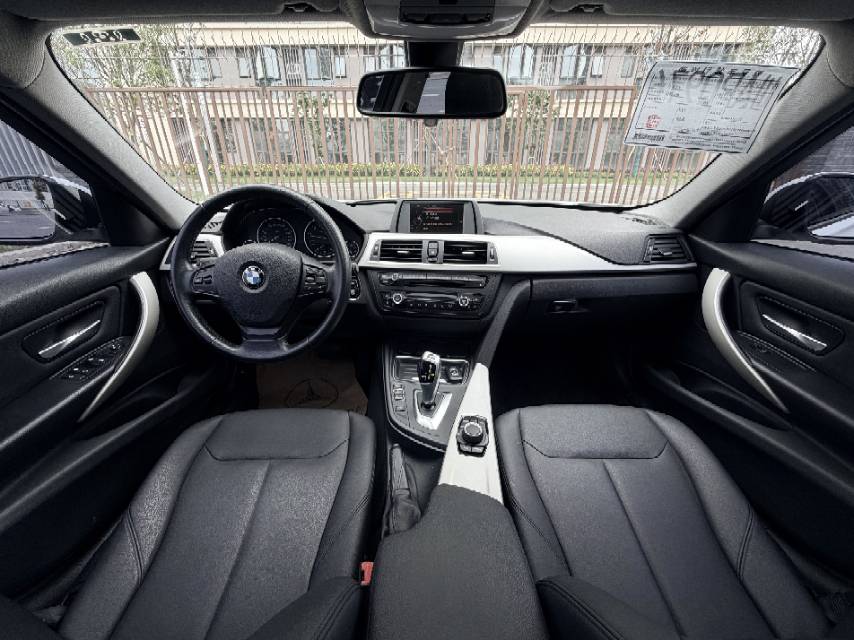 BMW 3 Series 2015 car image #8