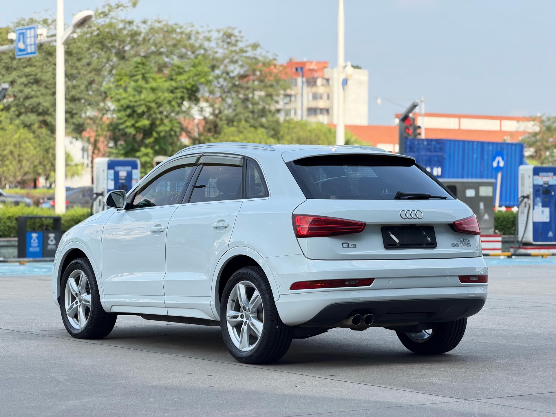 Audi Q3 2016 #4 Audi Q3 2016 car image #4