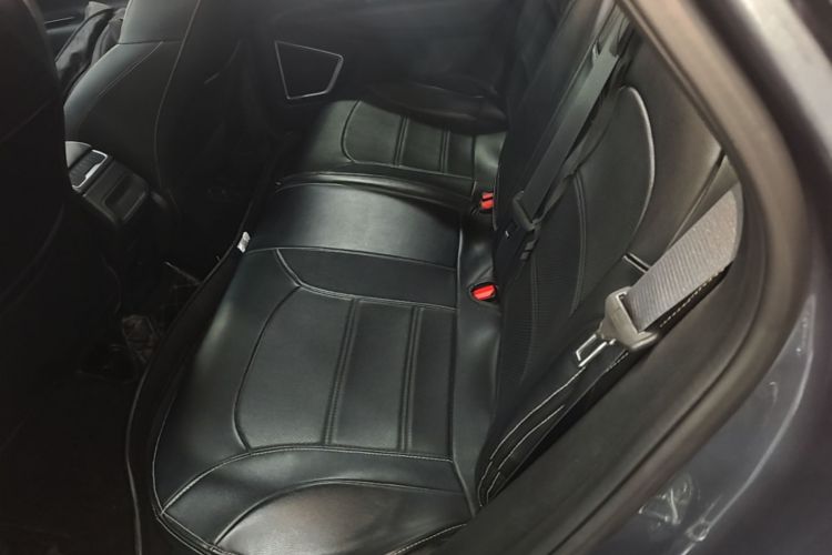 GEELY Emgrand GS 2020 car image #17
