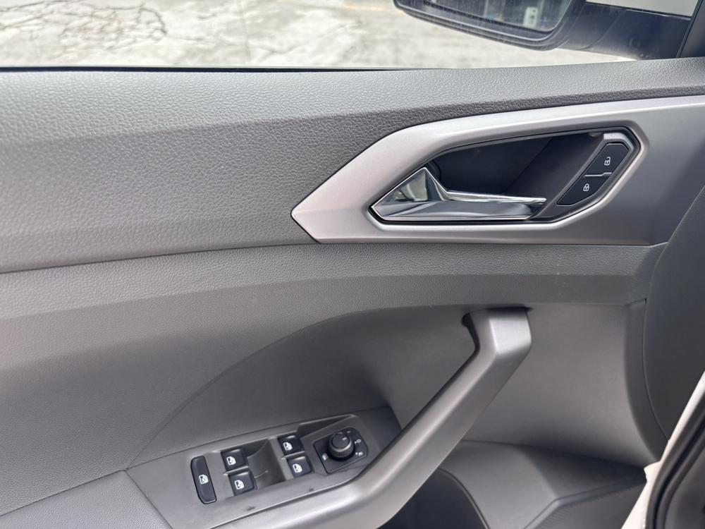 Volkswagen T-Cross 2021 #18 Volkswagen T-Cross 2021 car image #18