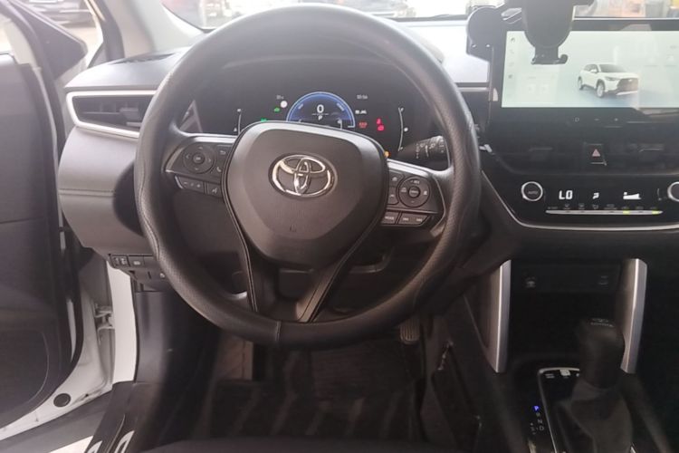 Toyota Corolla Cross 2024 #12 Toyota Corolla Cross 2024 car image #12