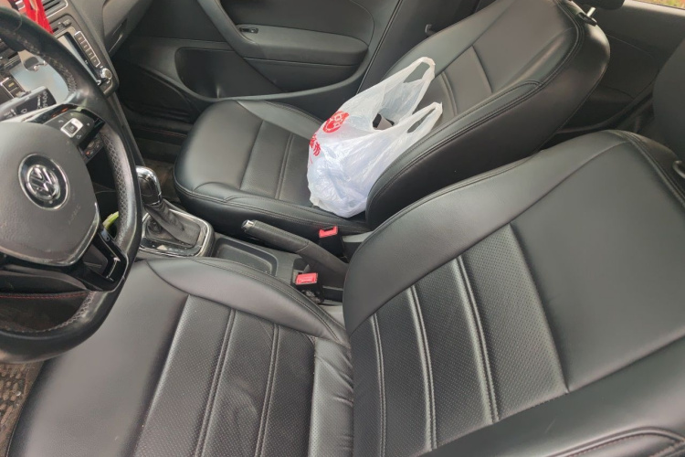 Volkswagen Polo 2016 #15 Volkswagen Polo 2016 car image #15