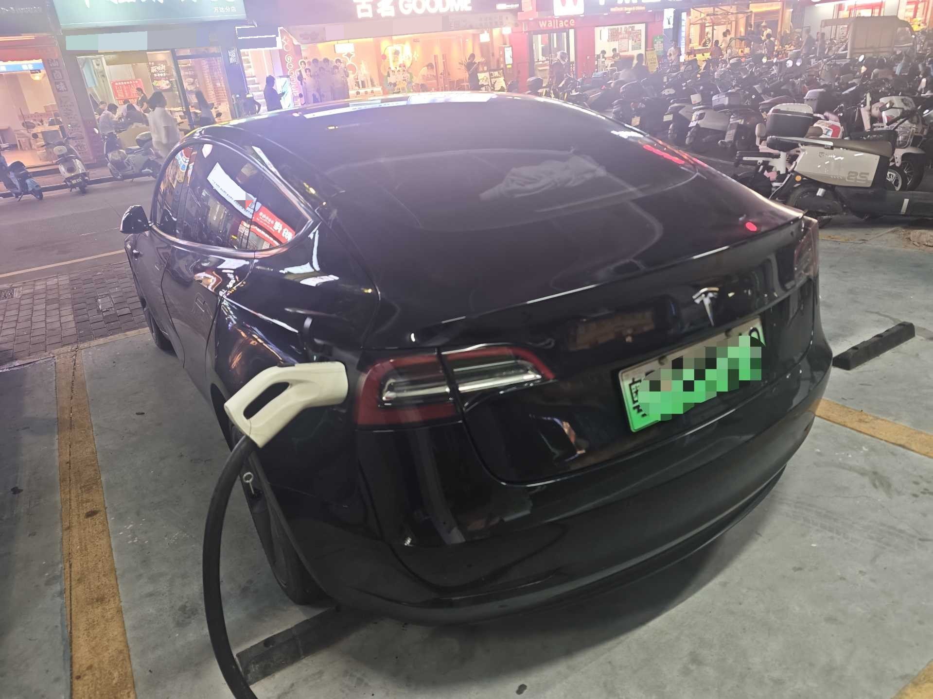 Tesla Model 3 2021 صورة سيارة #7