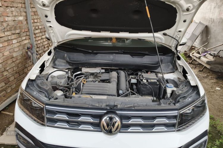Volkswagen T-Cross 2020 car image #22