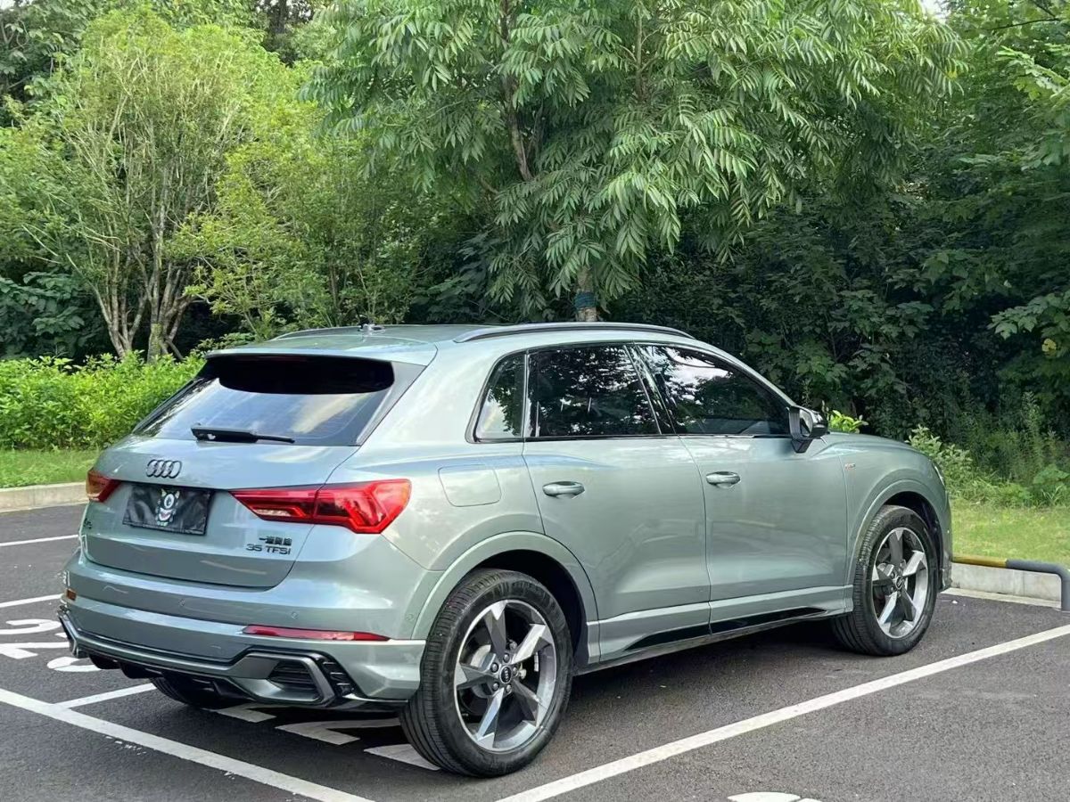 Audi Q3 2023 immagine di auto #8