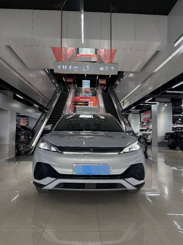 BYD Yuan Plus 2022 صورة سيارة #3