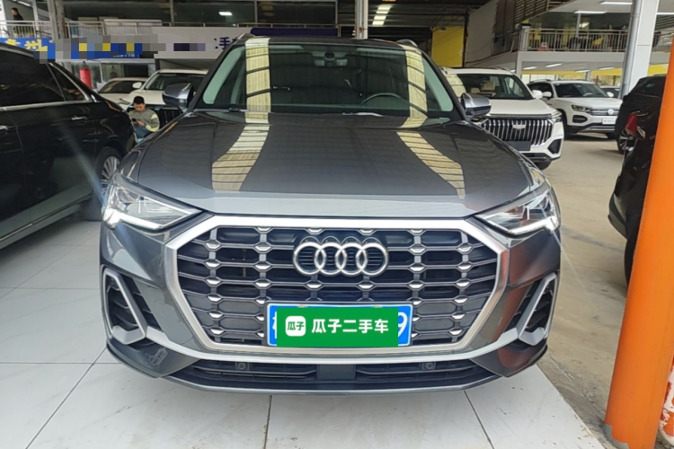 Audi Q3 2021 imagen de coche #3