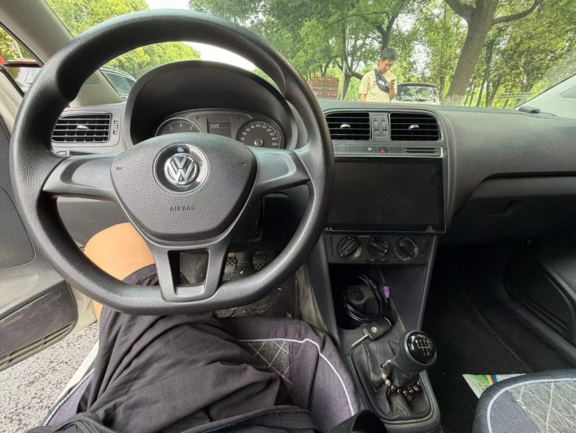 Volkswagen Polo 2017 #9 Volkswagen Polo 2017 car image #9