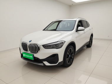 BMW X1 2020 BMW X1 2020 car image