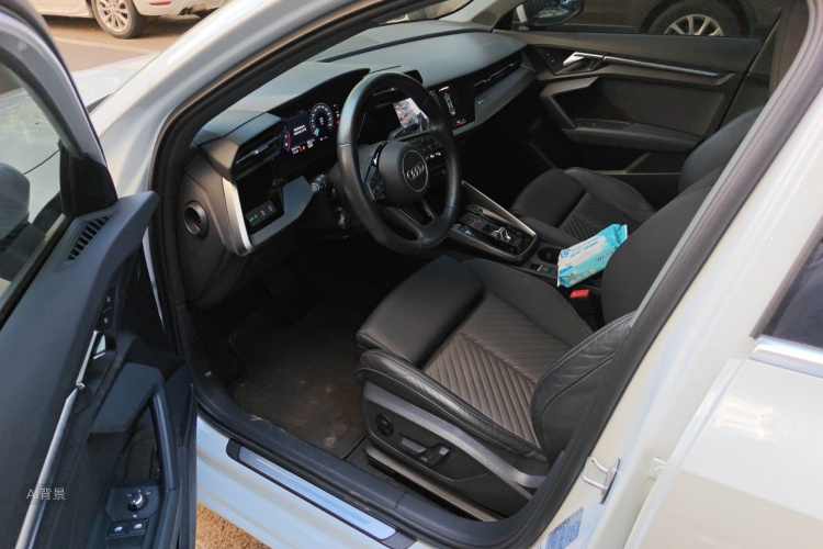 Audi A3 2022 صورة سيارة #18