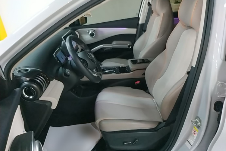 BYD Yuan Plus 2023 #15 BYD Yuan Plus 2023 car image #15