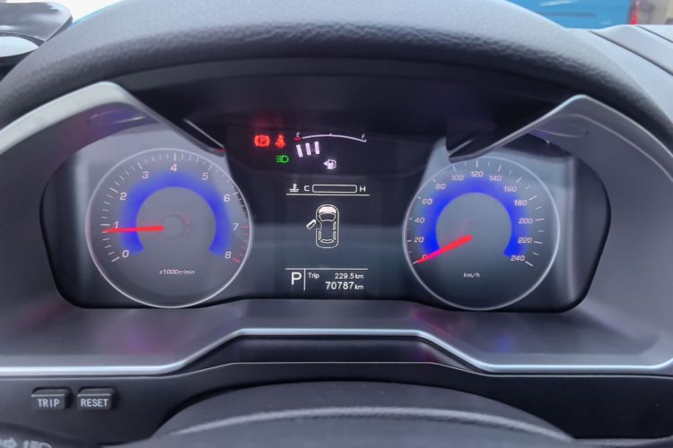 GEELY Emgrand 2016 #12 GEELY Emgrand 2016 immagine di auto #12