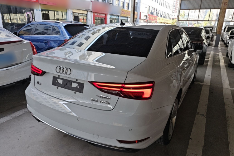 Audi A3 2019 #7 Audi A3 2019 صورة سيارة #7