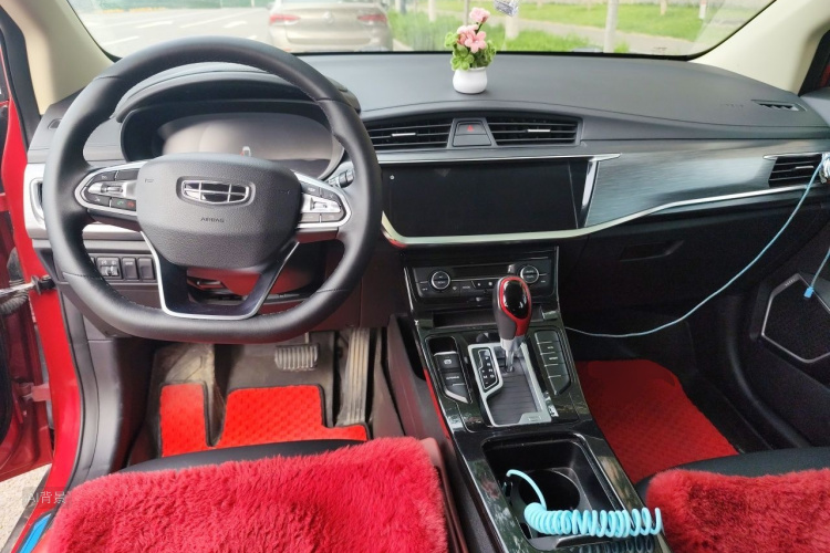 GEELY Emgrand GS 2020 #11 GEELY Emgrand GS 2020 car image #11